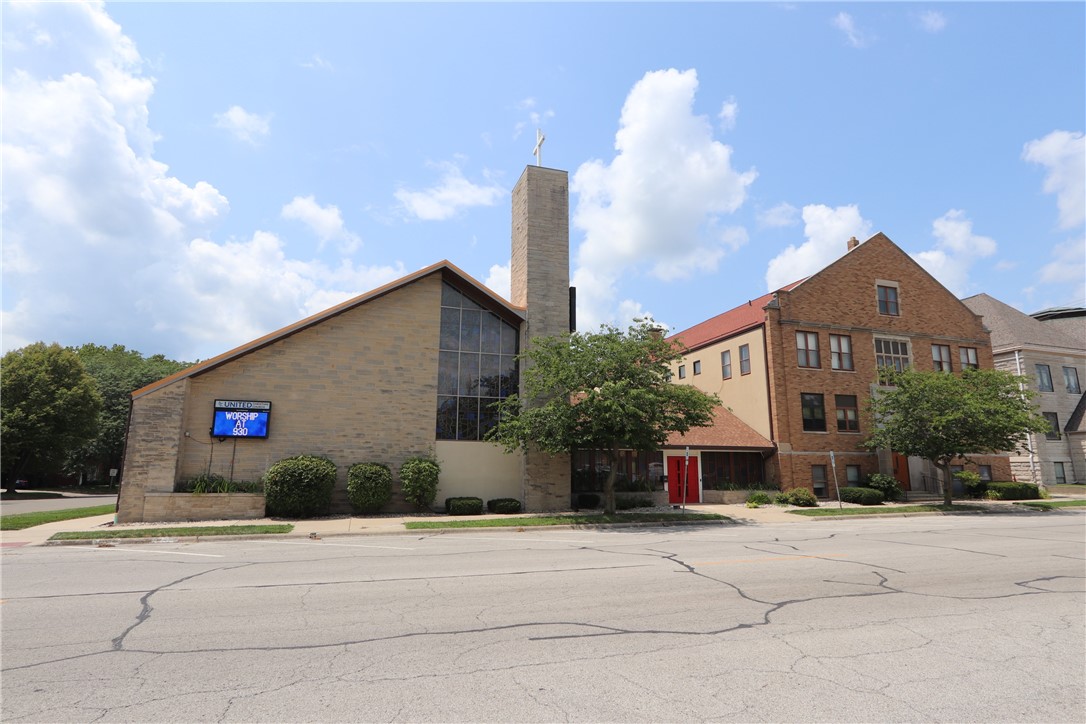 1600 Wabash Avenue Property Photo 1