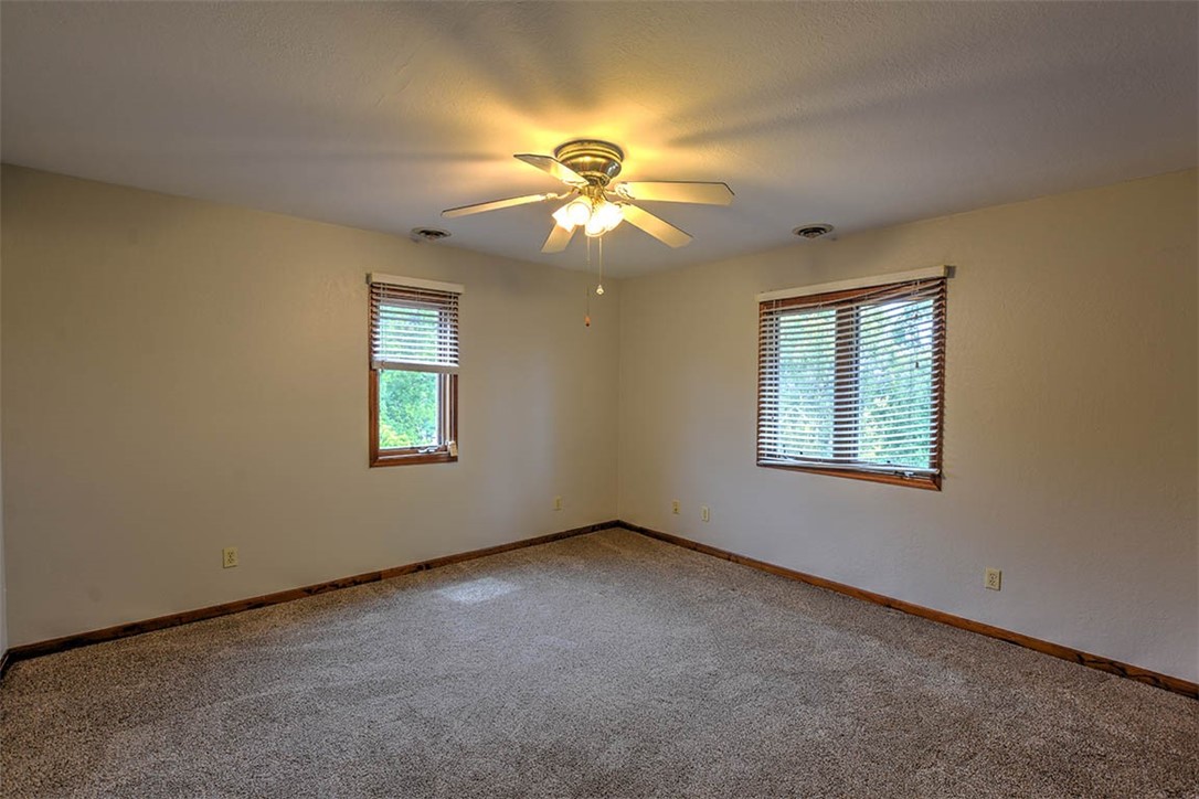 5940 Hibbard Road Property Photo 19