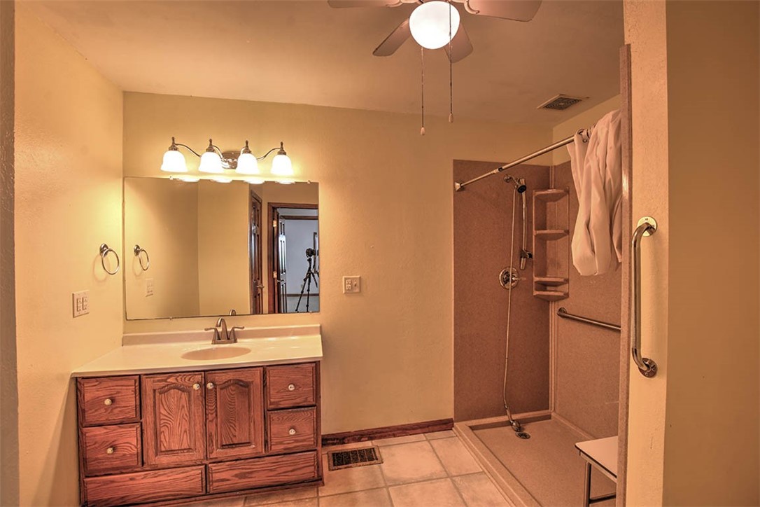 5940 Hibbard Road Property Photo 21