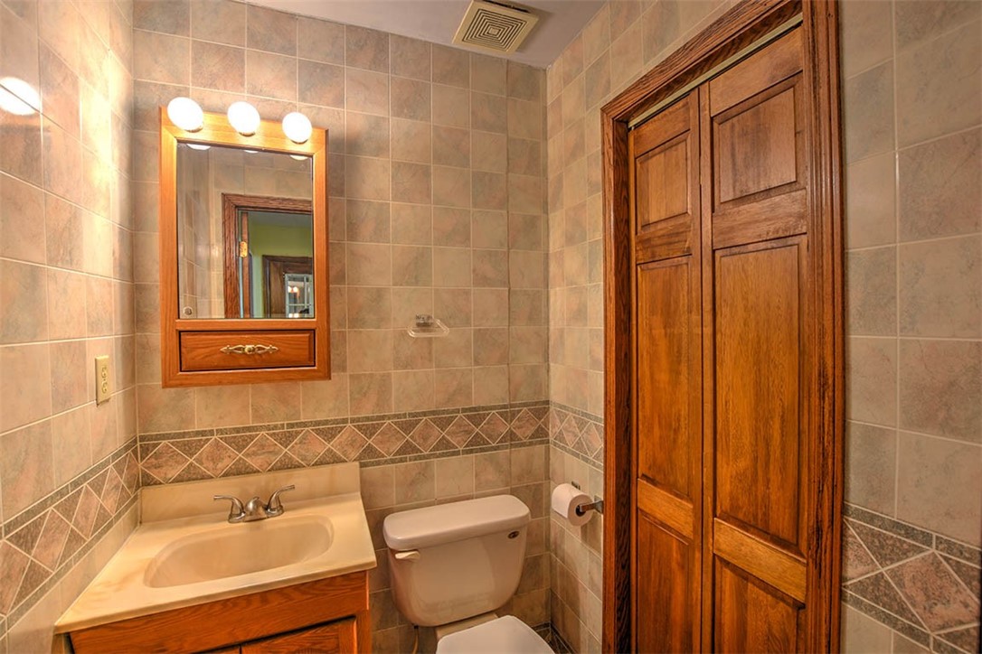5940 Hibbard Road Property Photo 25