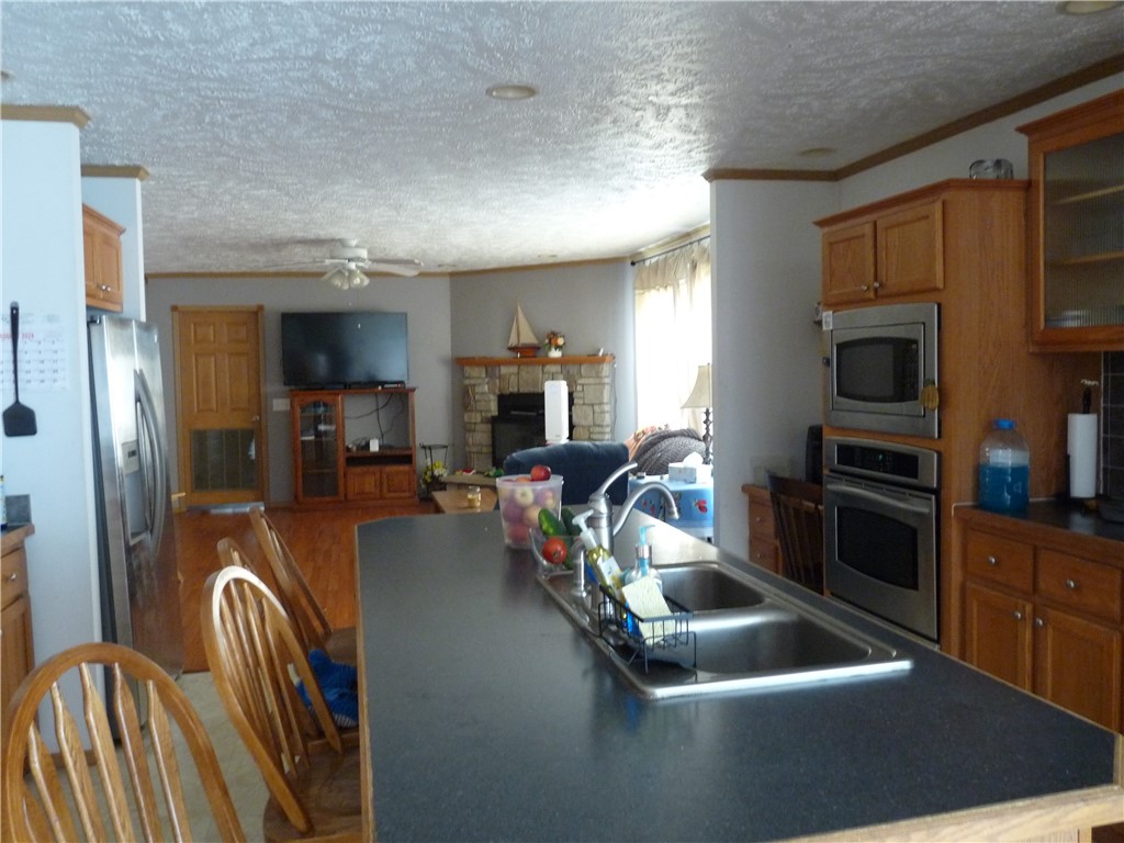 706 N Daisy Lane Property Photo 3