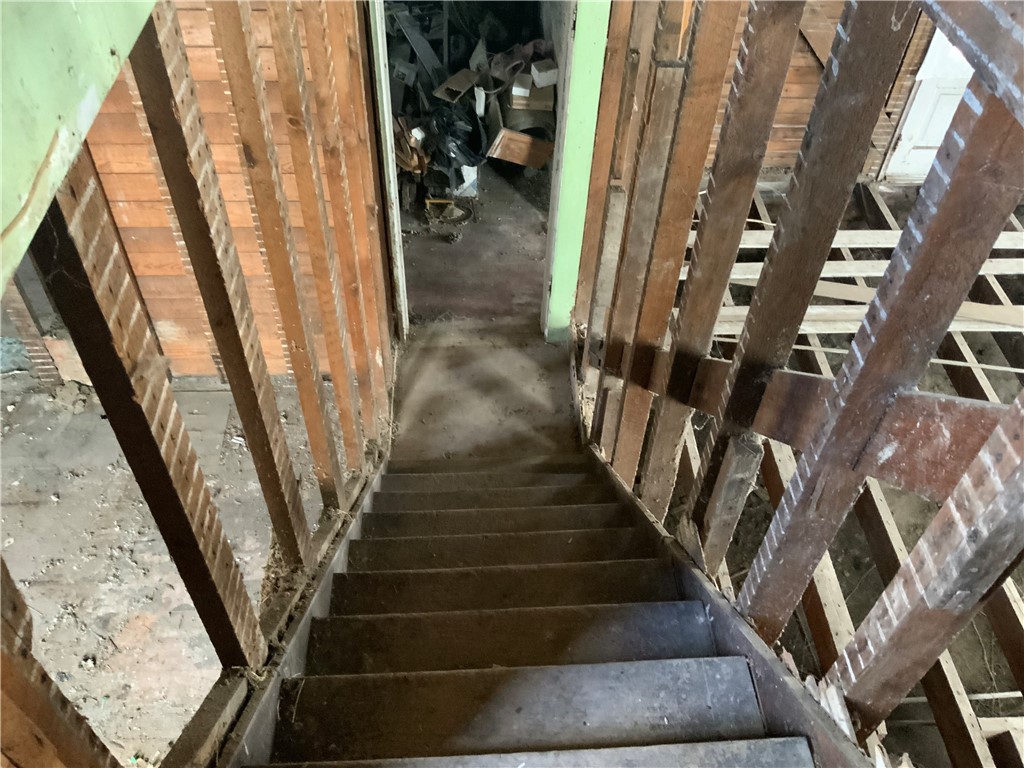 111 South Street Property Photo 7