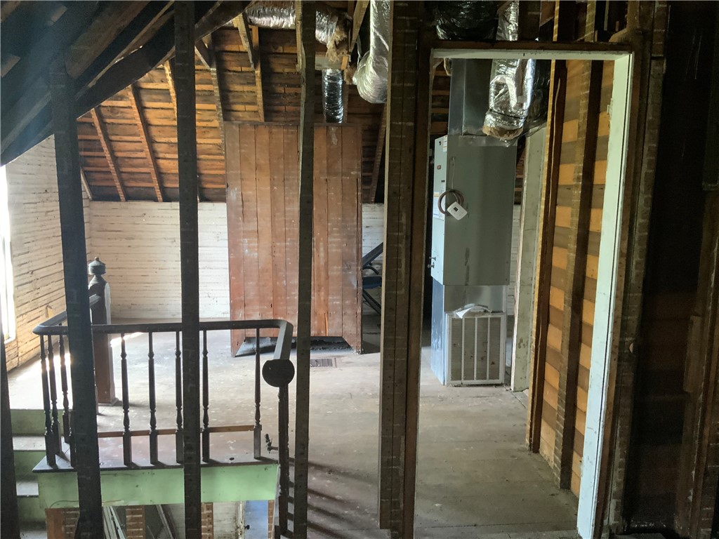 111 South Street Property Photo 9