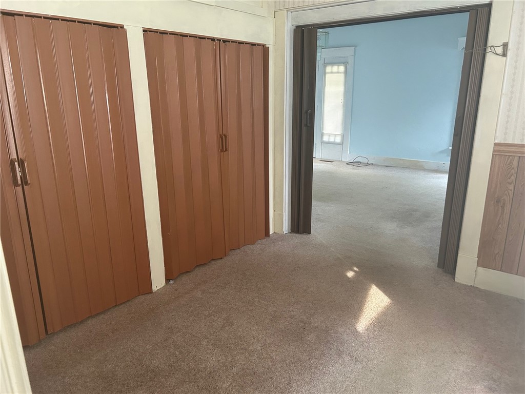 510 E Main Street Property Photo 14