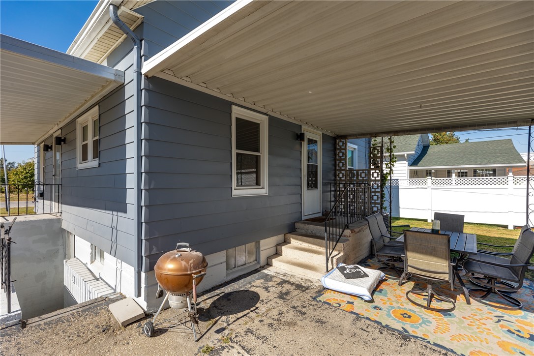 702 2nd Street Property Photo 7