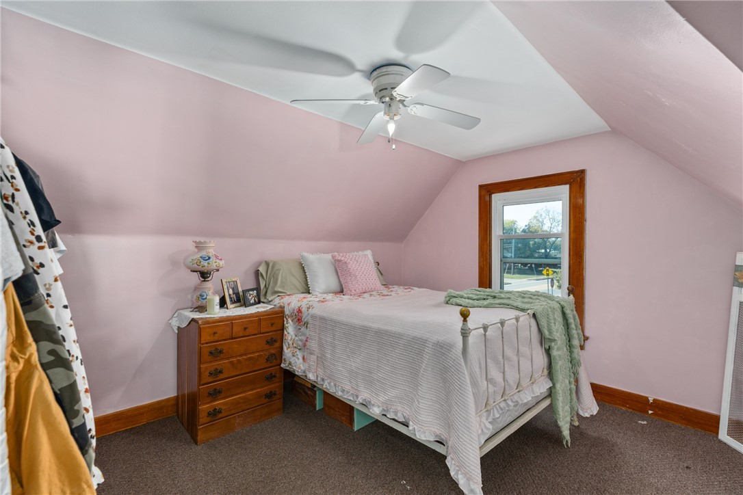 702 2nd Street Property Photo 25