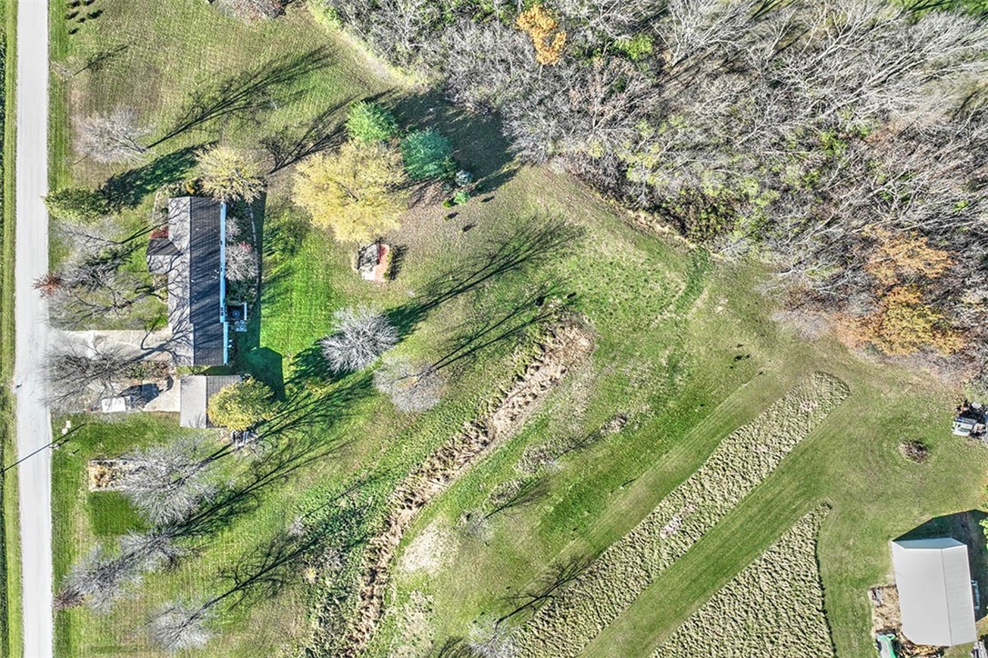 2233 1900 North Road Property Photo 7