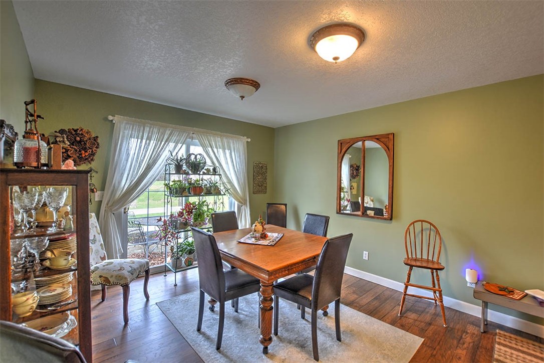 2233 1900 North Road Property Photo 16