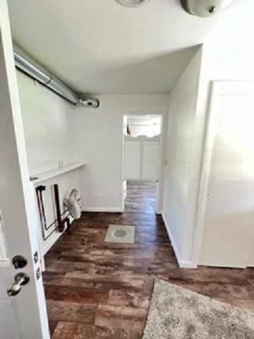 3254 E Fulton Avenue Property Photo 16