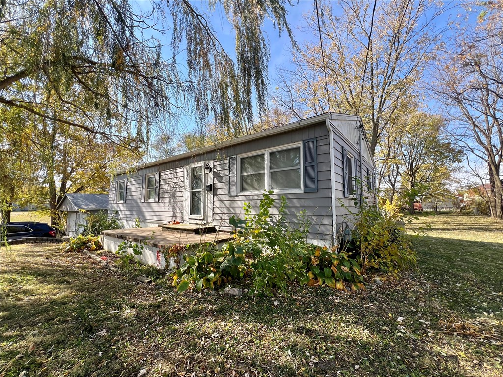 320 Bridgett Street Property Photo 3