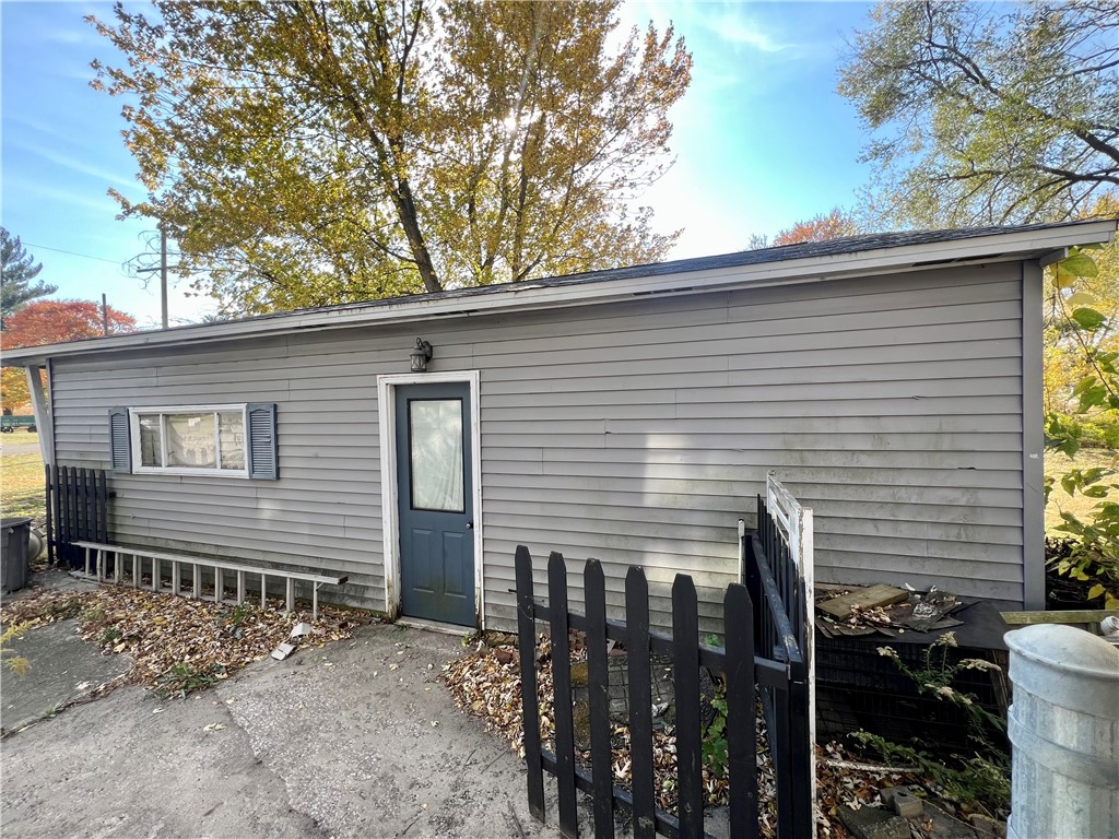 320 Bridgett Street Property Photo 23