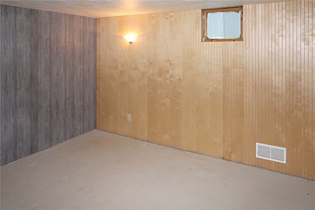 1400 S 3rd Street Property Photo 14