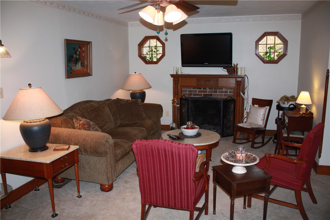 2705 S Taylor Road Property Photo 10