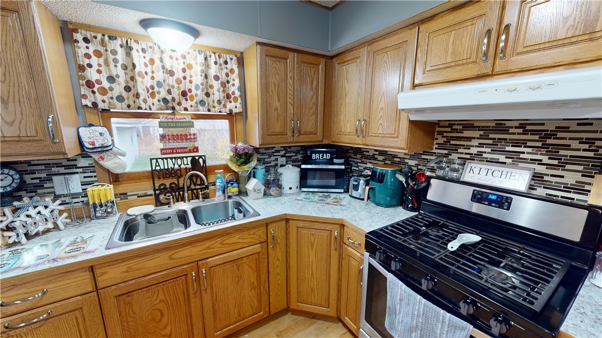 205 W Center Street Property Photo 7