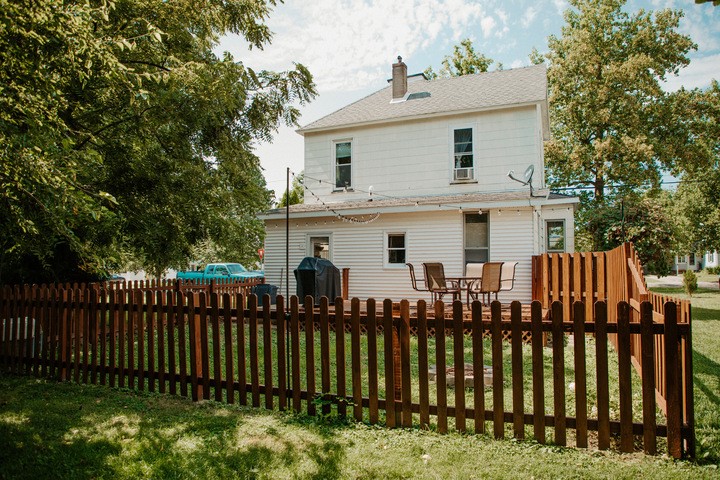403 Maple Street Property Photo 6
