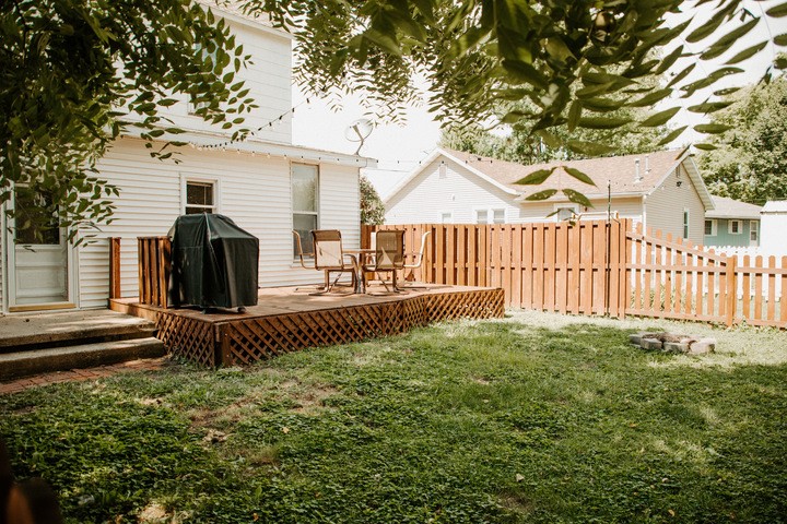 403 Maple Street Property Photo 7