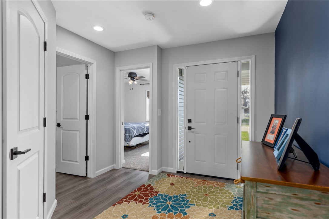 112 E Blohm Avenue Property Photo 9