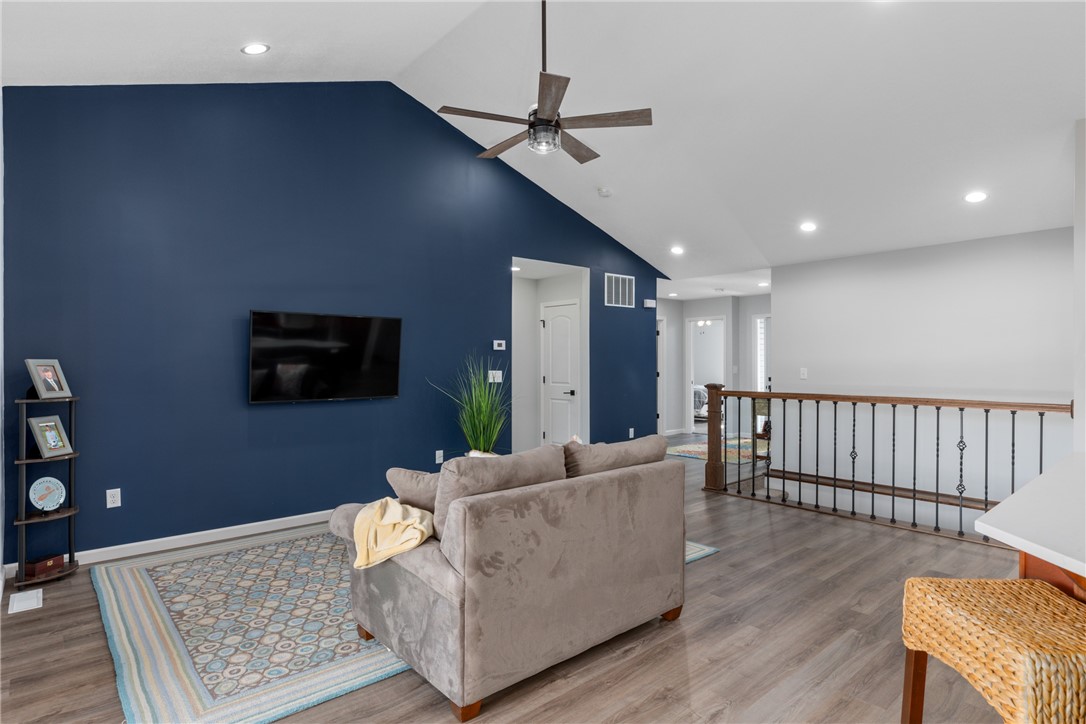 112 E Blohm Avenue Property Photo 13