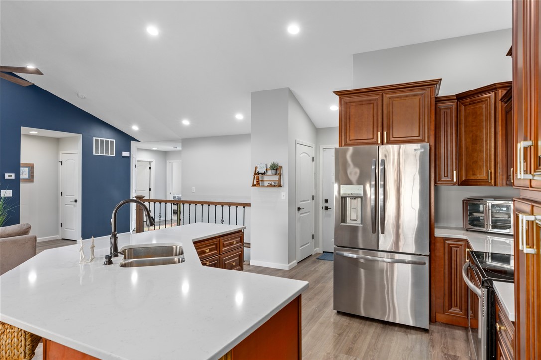 112 E Blohm Avenue Property Photo 17