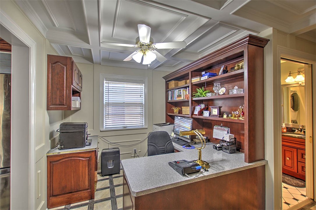 42 E Eastmoreland Drive Property Photo 27