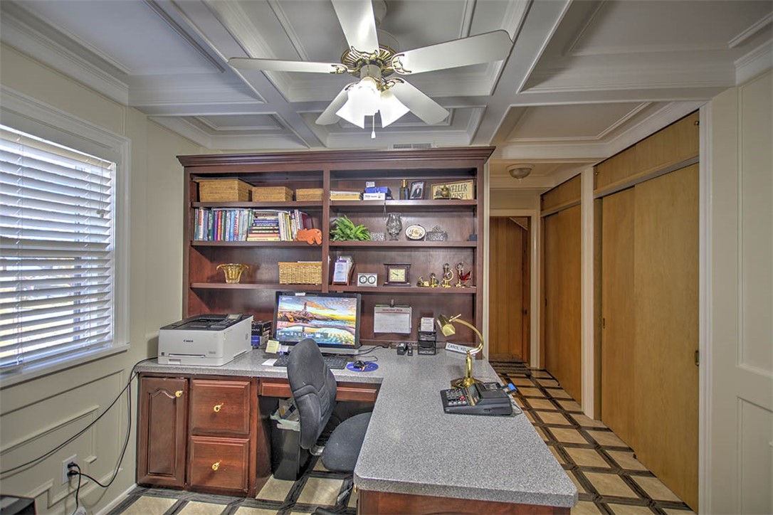 42 E Eastmoreland Drive Property Photo 28