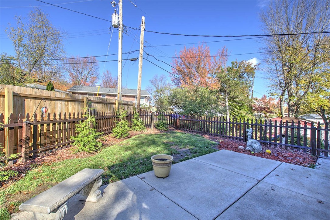42 E Eastmoreland Drive Property Photo 32