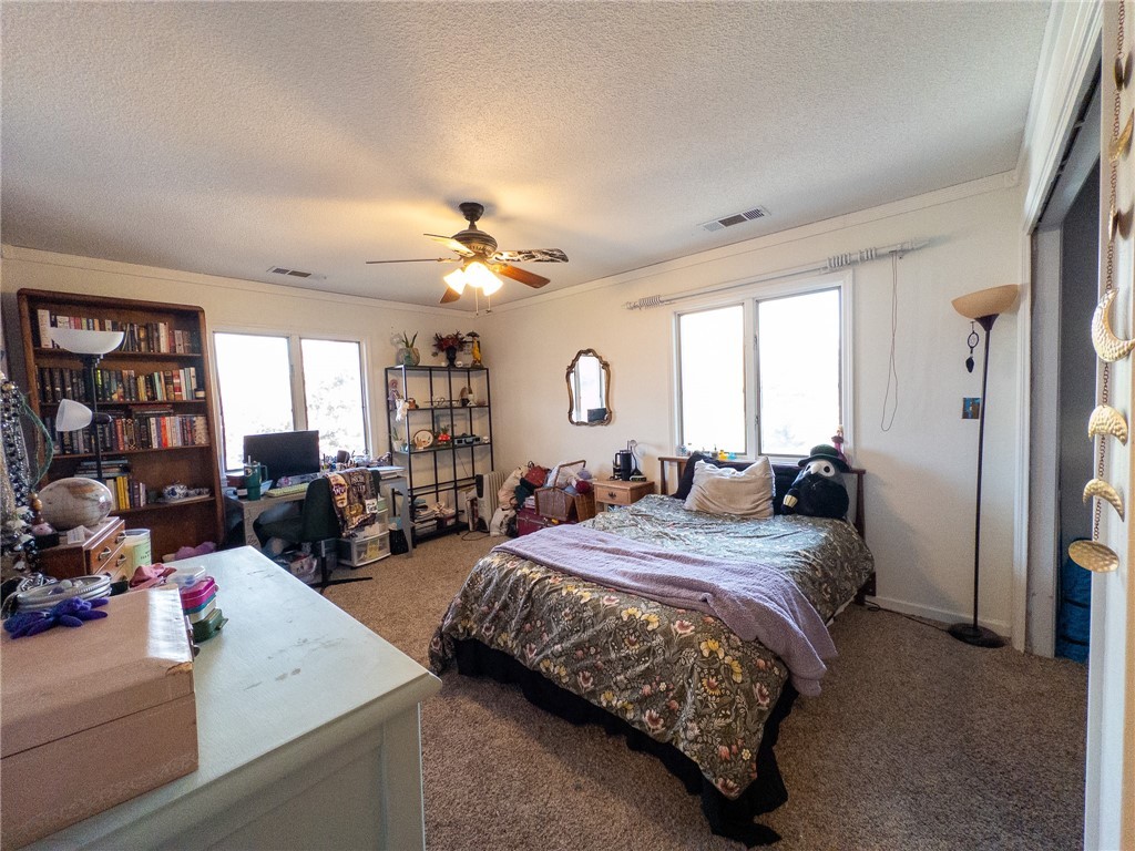 1302 Golf Terrace Street Property Photo 22