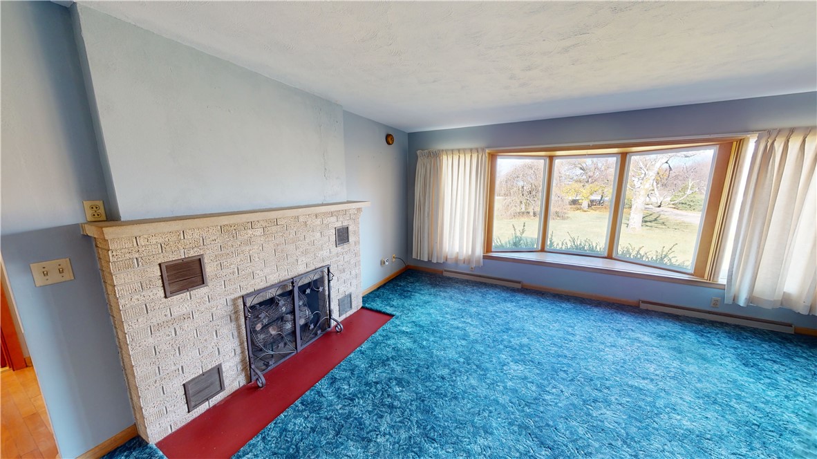 2805 E 300 North Road Property Photo 5