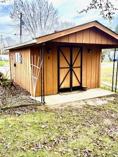 114 Urban Drive Property Photo 3