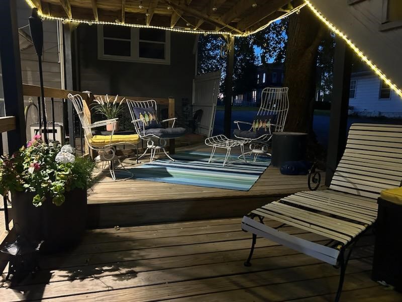 112 N Kennedy Boulevard Property Photo 8