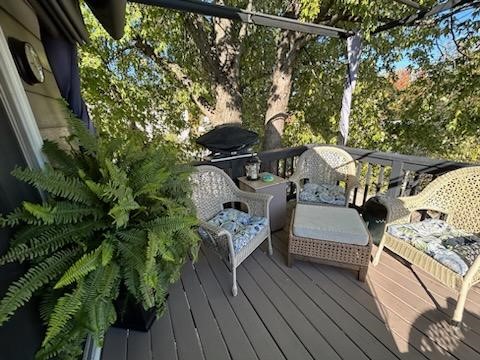 112 N Kennedy Boulevard Property Photo 11