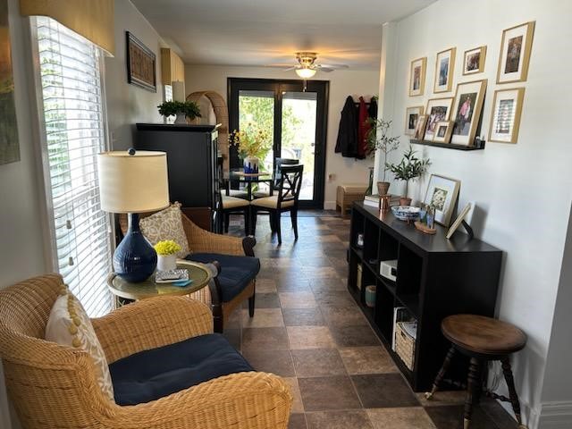 112 N Kennedy Boulevard Property Photo 36