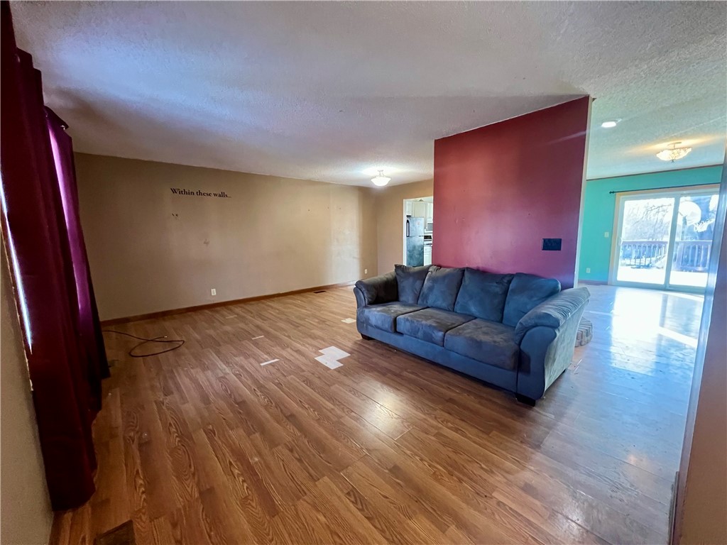 1745 Moundford Court Property Photo 3