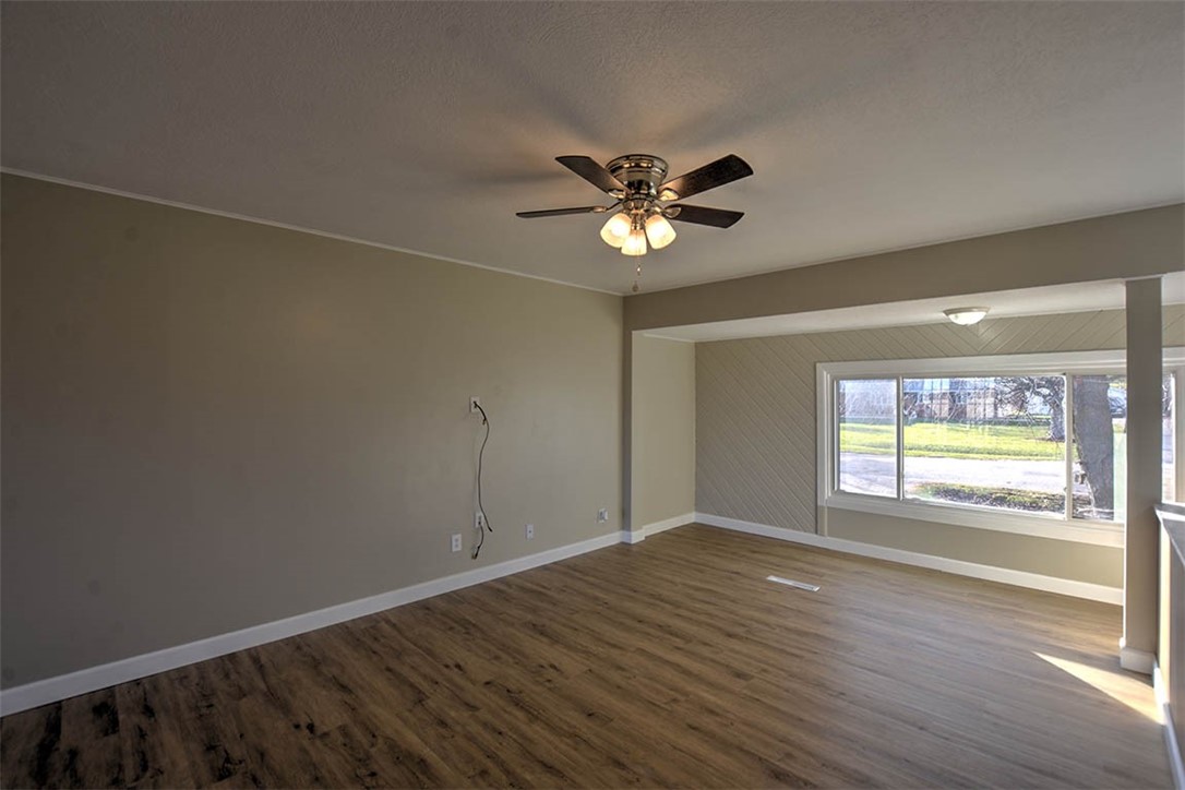 506 N East Street Property Photo 6