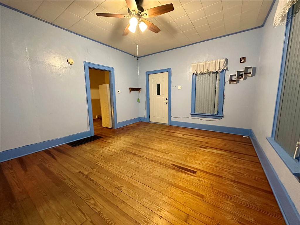 320 Parrish Street Property Photo 3