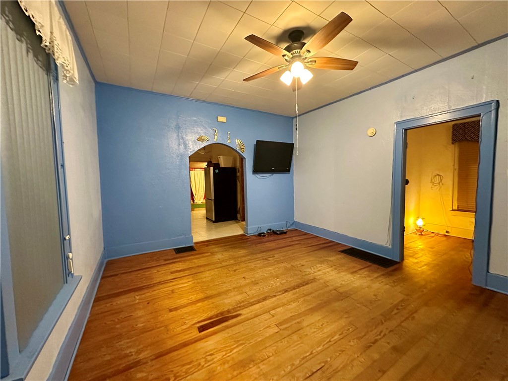 320 Parrish Street Property Photo 4