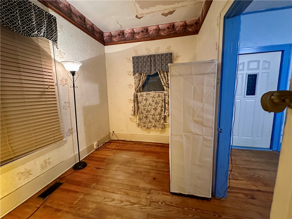320 Parrish Street Property Photo 14