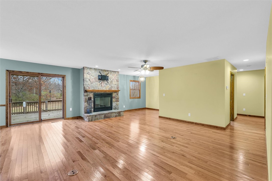 6 Grandview Heights Property Photo 4
