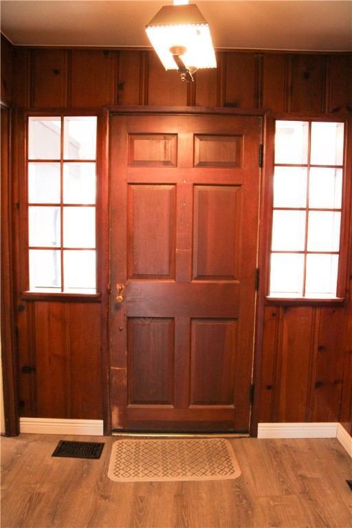 3870 Park Lane Property Photo 6