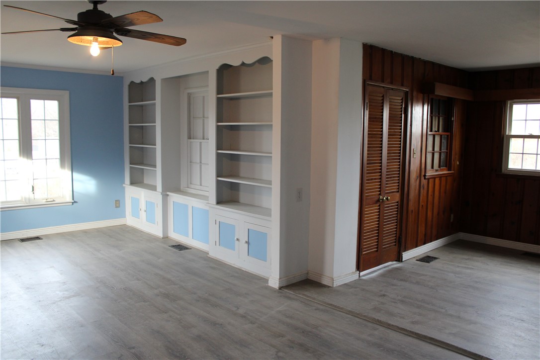 3870 Park Lane Property Photo 9