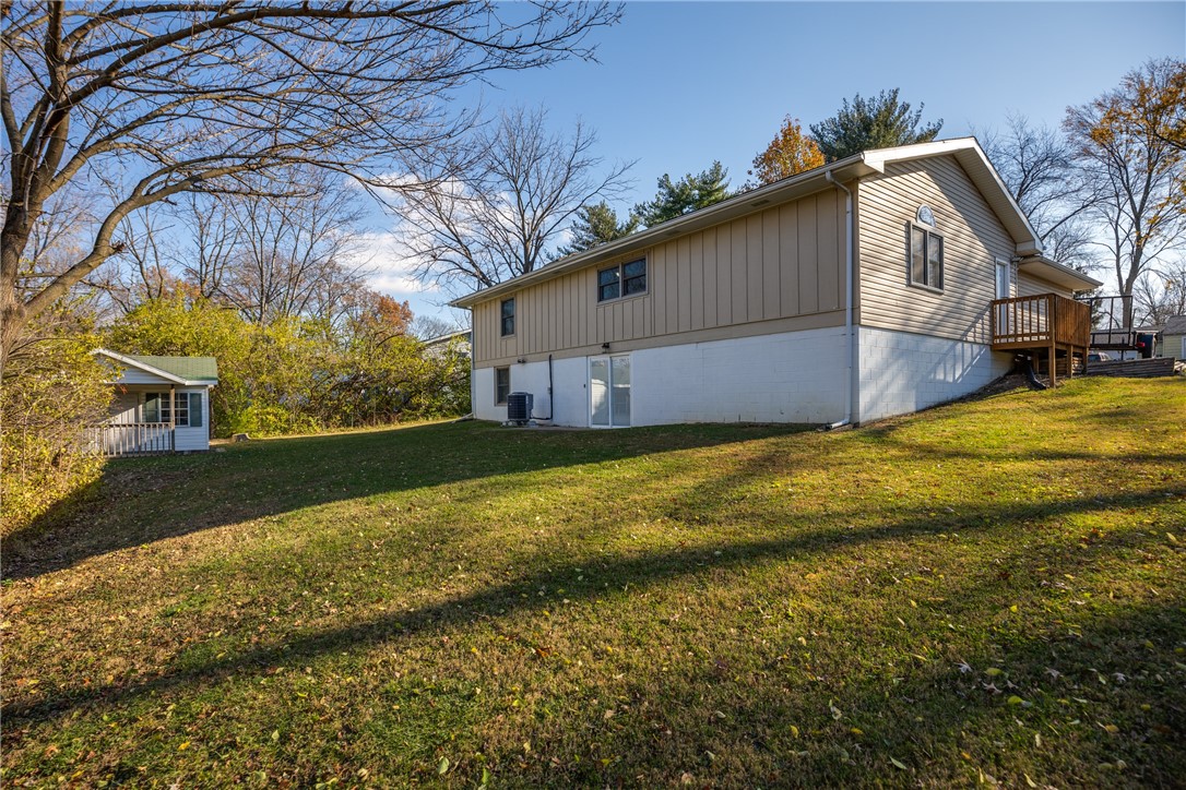 1004 W Virginia Avenue Property Photo 3