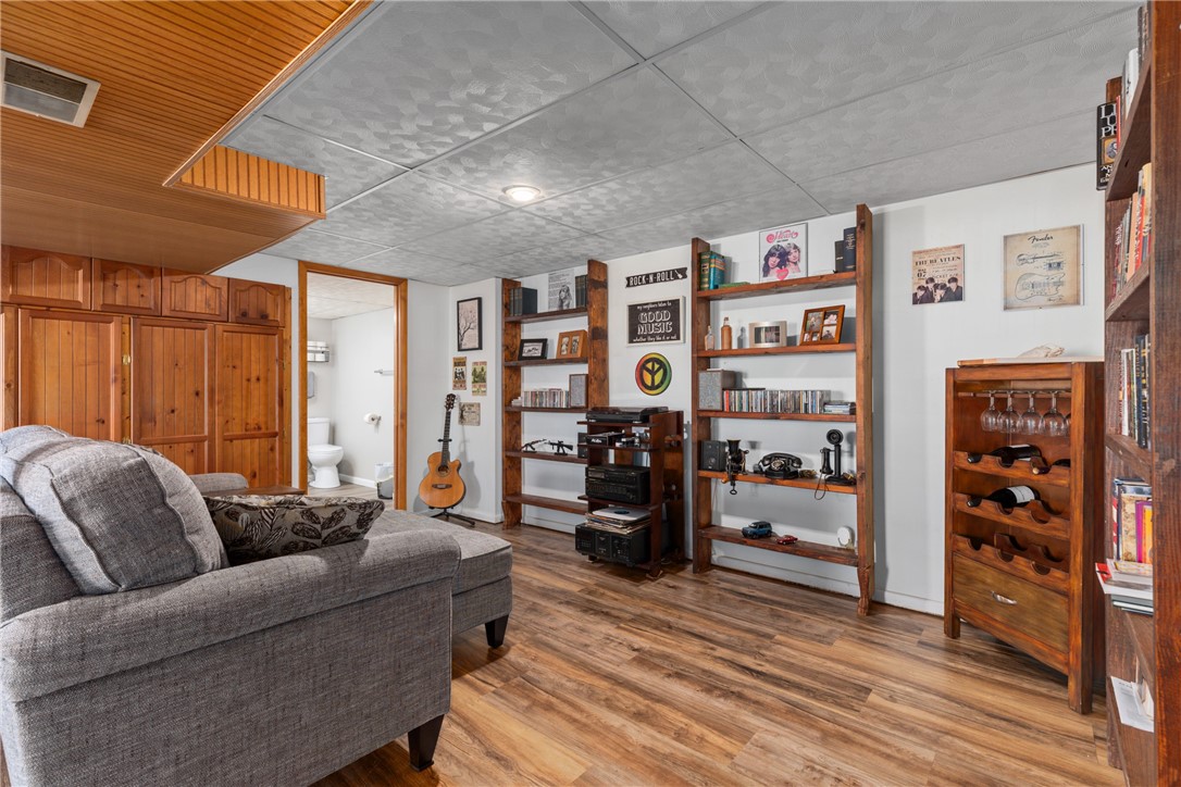 1004 W Virginia Avenue Property Photo 25
