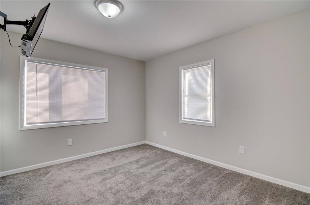 177 Montgomery Street Property Photo 11