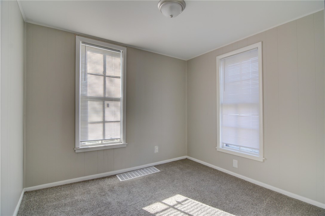 177 Montgomery Street Property Photo 15