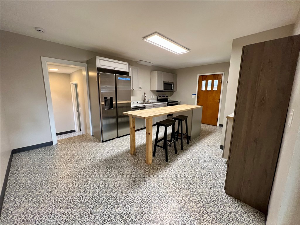 1528 Division Street Property Photo 12