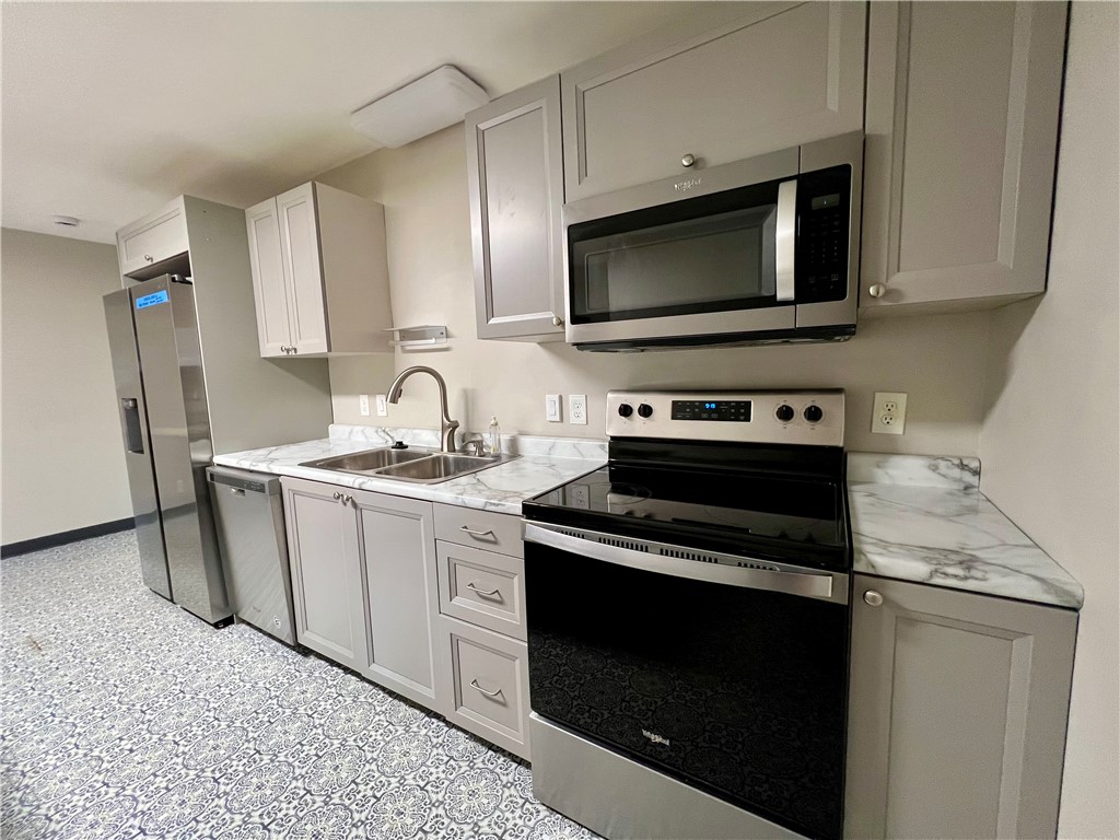 1528 Division Street Property Photo 16