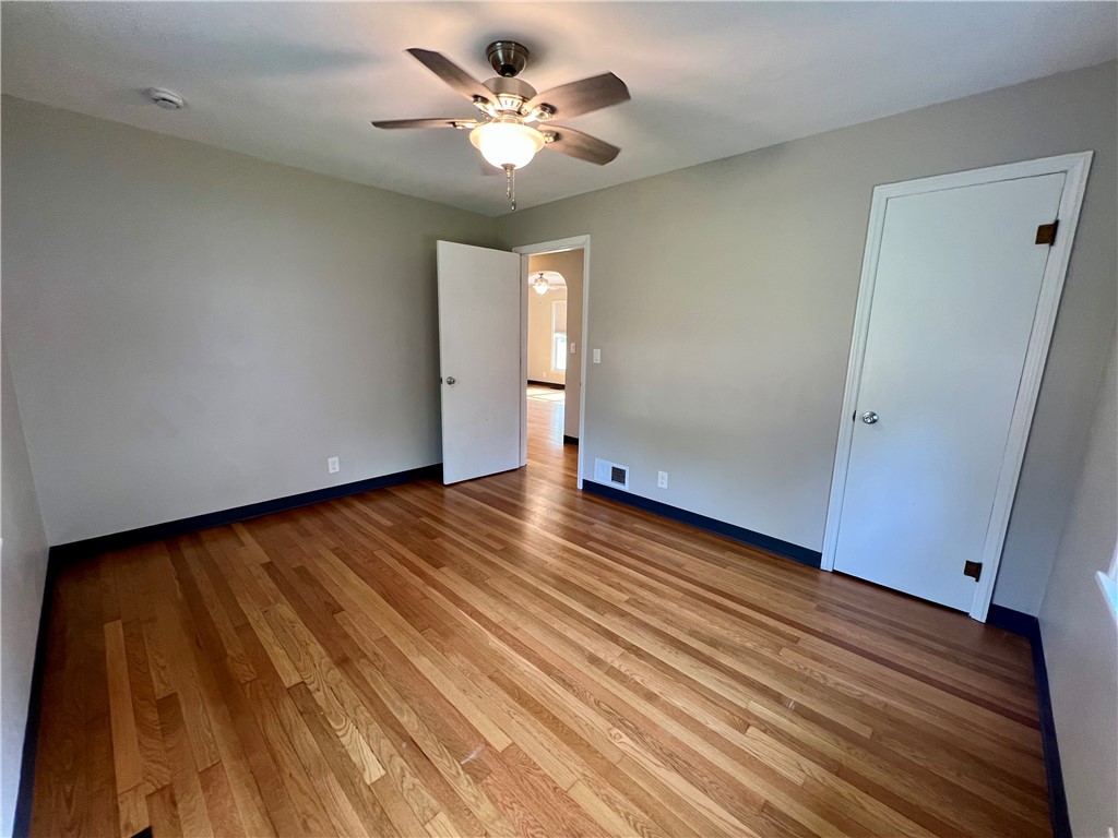 1528 Division Street Property Photo 25