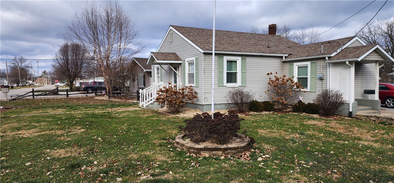 108 Columbia Street Property Photo 2