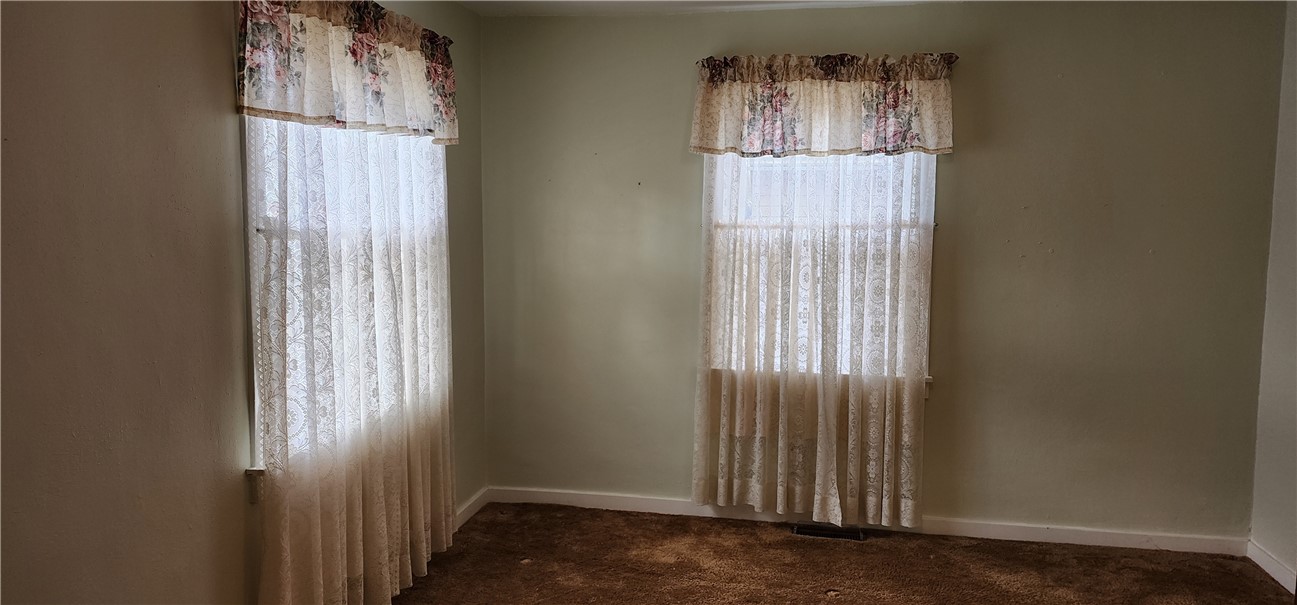 108 Columbia Street Property Photo 12