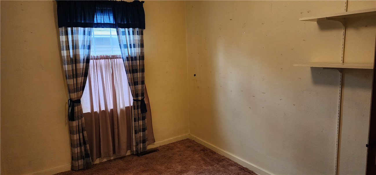 108 Columbia Street Property Photo 14